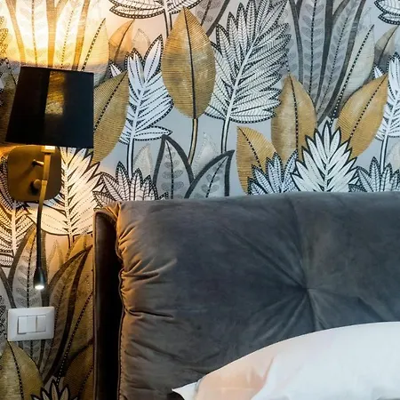 Dante 3 By Apulia 3*