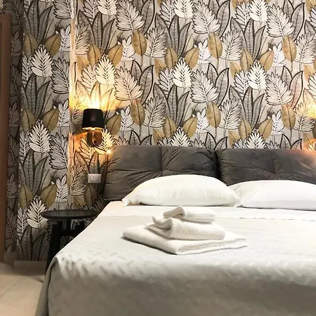 Dante 3 By Apulia ゲストハウス バーリ