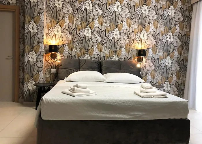 Dante 3 By Apulia ゲストハウス 3*